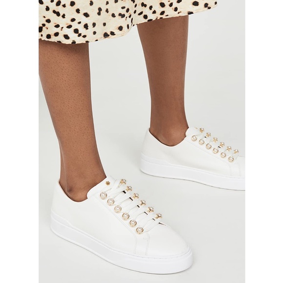 New in Box! Stuart Weitzman Excelsa Sneakers size 38.5 (8). - Picture 2 of 4